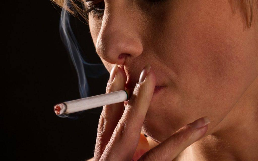 Why Can't I Smoke After A Tooth Extraction Li Family Dental